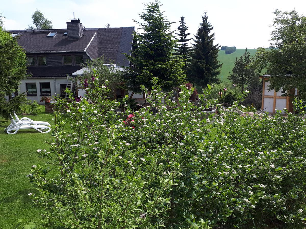 Ferienwohnung Aronia Garten Oberwiesenthal Dış mekan fotoğraf